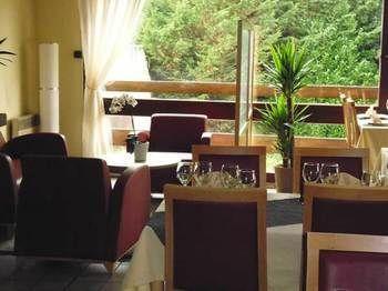 Hostellerie Des Enclos Guimiliau Buitenkant foto