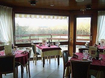 Hostellerie Des Enclos Guimiliau Buitenkant foto
